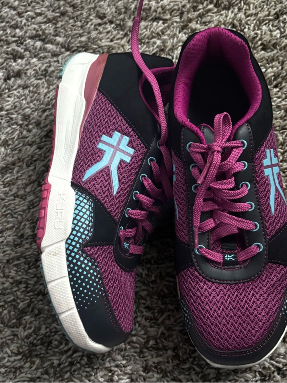 KURU Purple Athletic Sneakers with Aqua Logo Accents 40 sz 9
